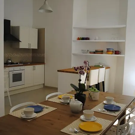 Lillia Διαμέρισμα Μπελάτζιο